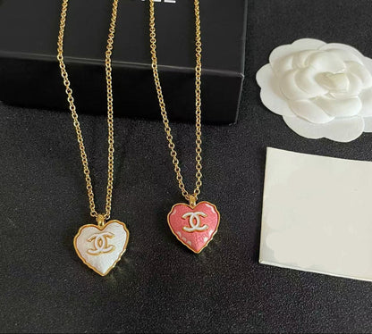 [AuraJewelry] Heart-shaped Necklace & Earring Set