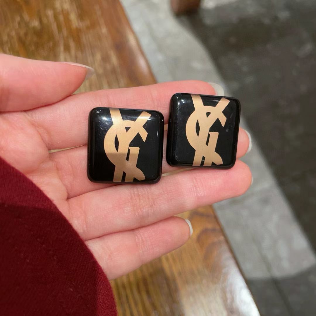 [AuraJewelry]Classic Letter Earrings
