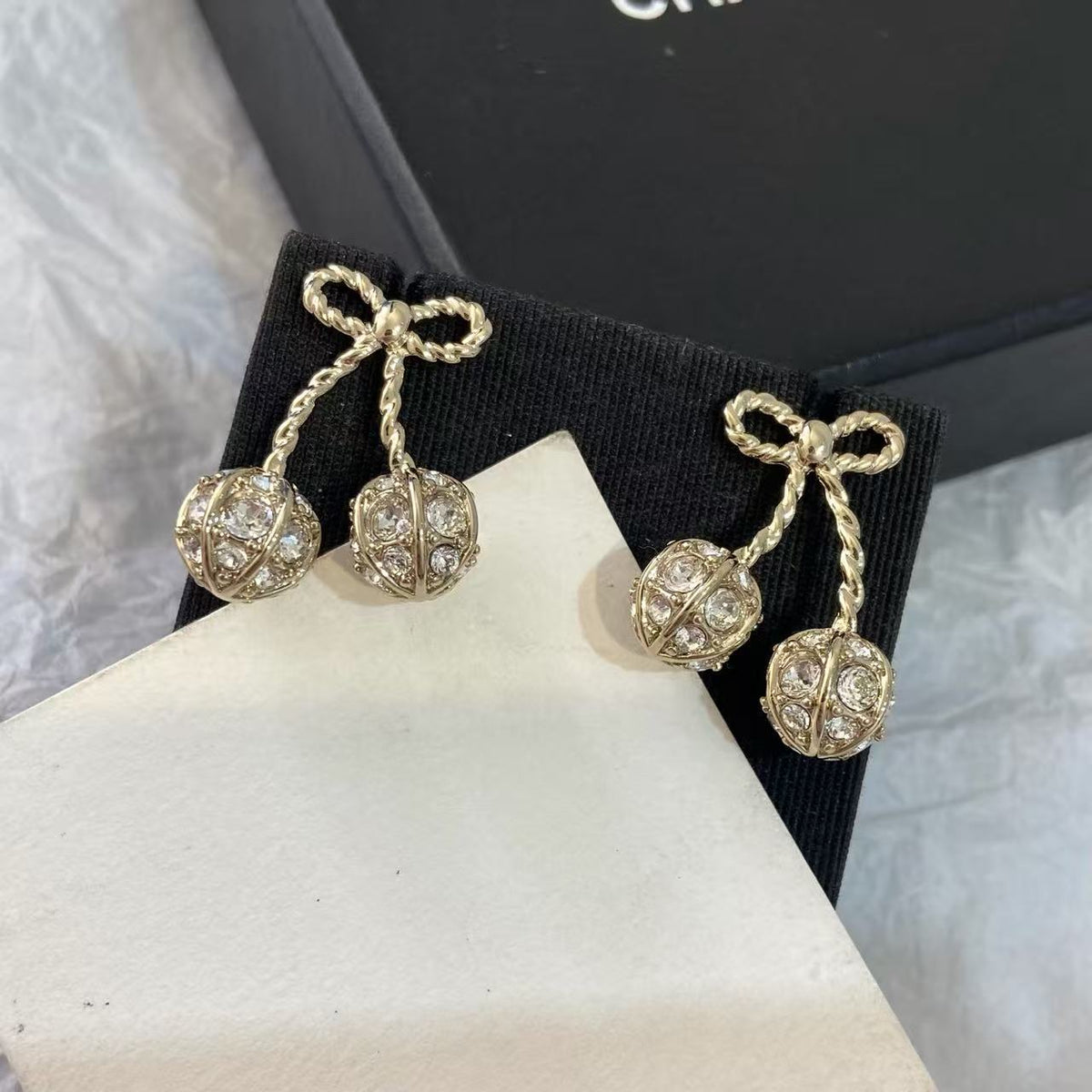 [AuraJewelry] Cherry Crystal Pavé Necklace & Stud Earrings& SeracelettB