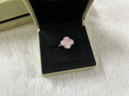 [AuraJewelry]Pink Clover Ring