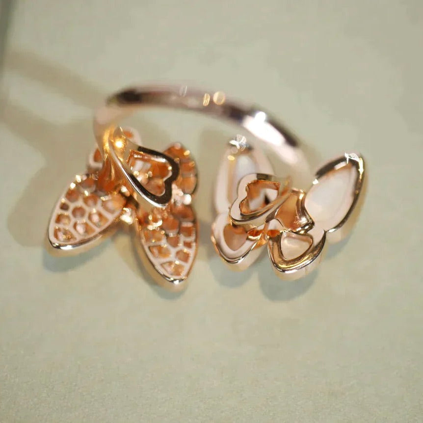 ¡®AuraJewelry¡¯TWIN BUTTERFLY DIAMOND MOP RING