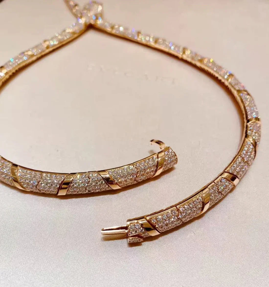 [✨AuraJewelry✨]HAUTE COUTURE GOLD SERPENTI NECKLACE