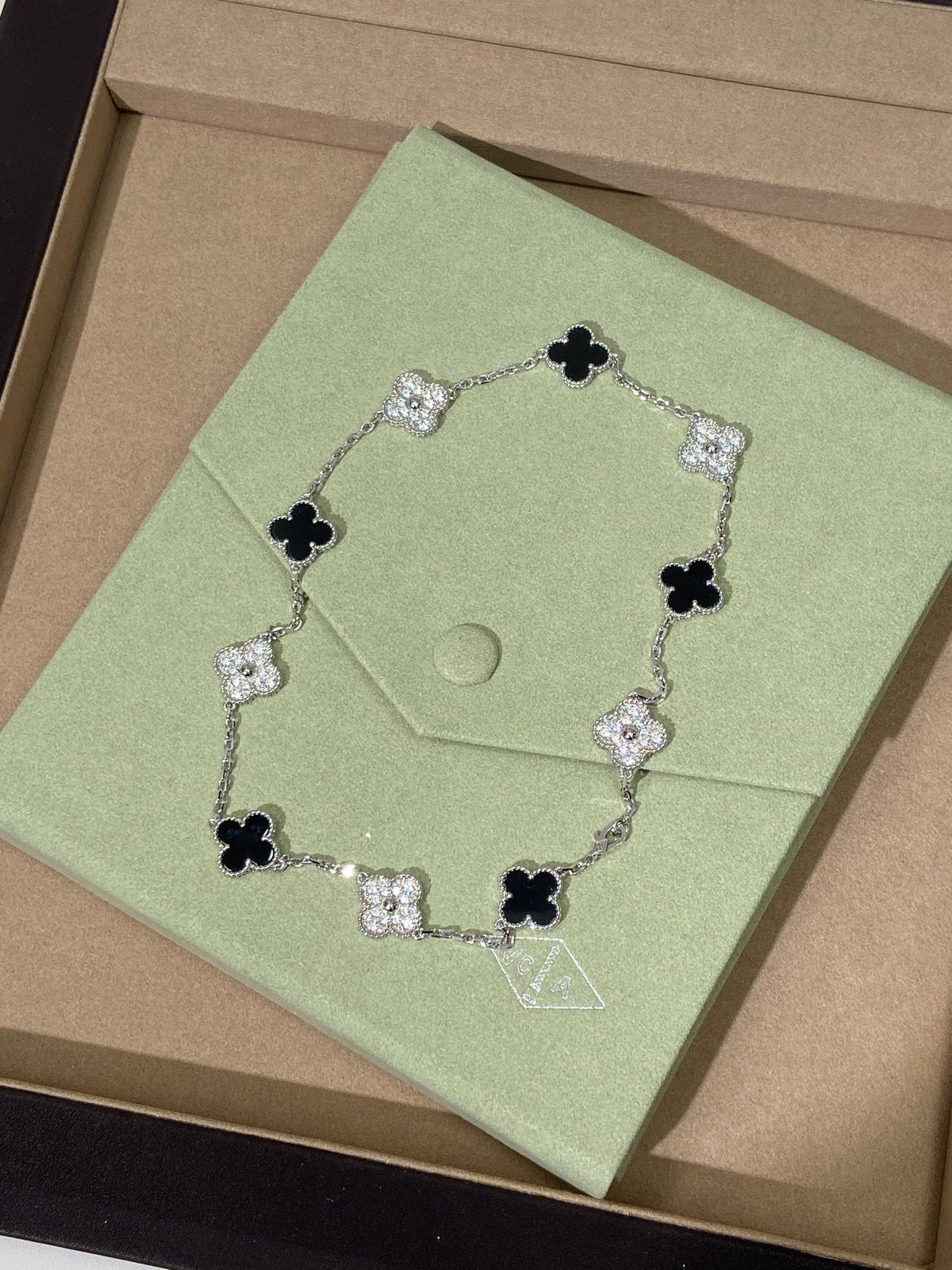 [AuraJewelry] Four-Leaf Clover Ten Elements Panda Diamond Silver Necklace