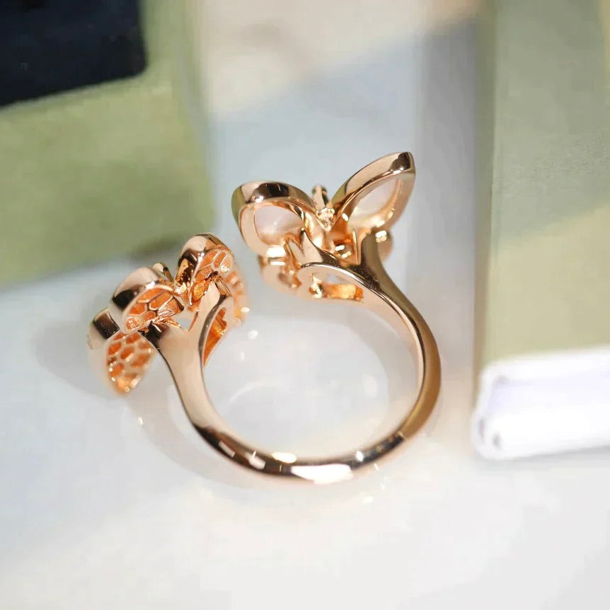 ¡®AuraJewelry¡¯TWIN BUTTERFLY DIAMOND MOP RING