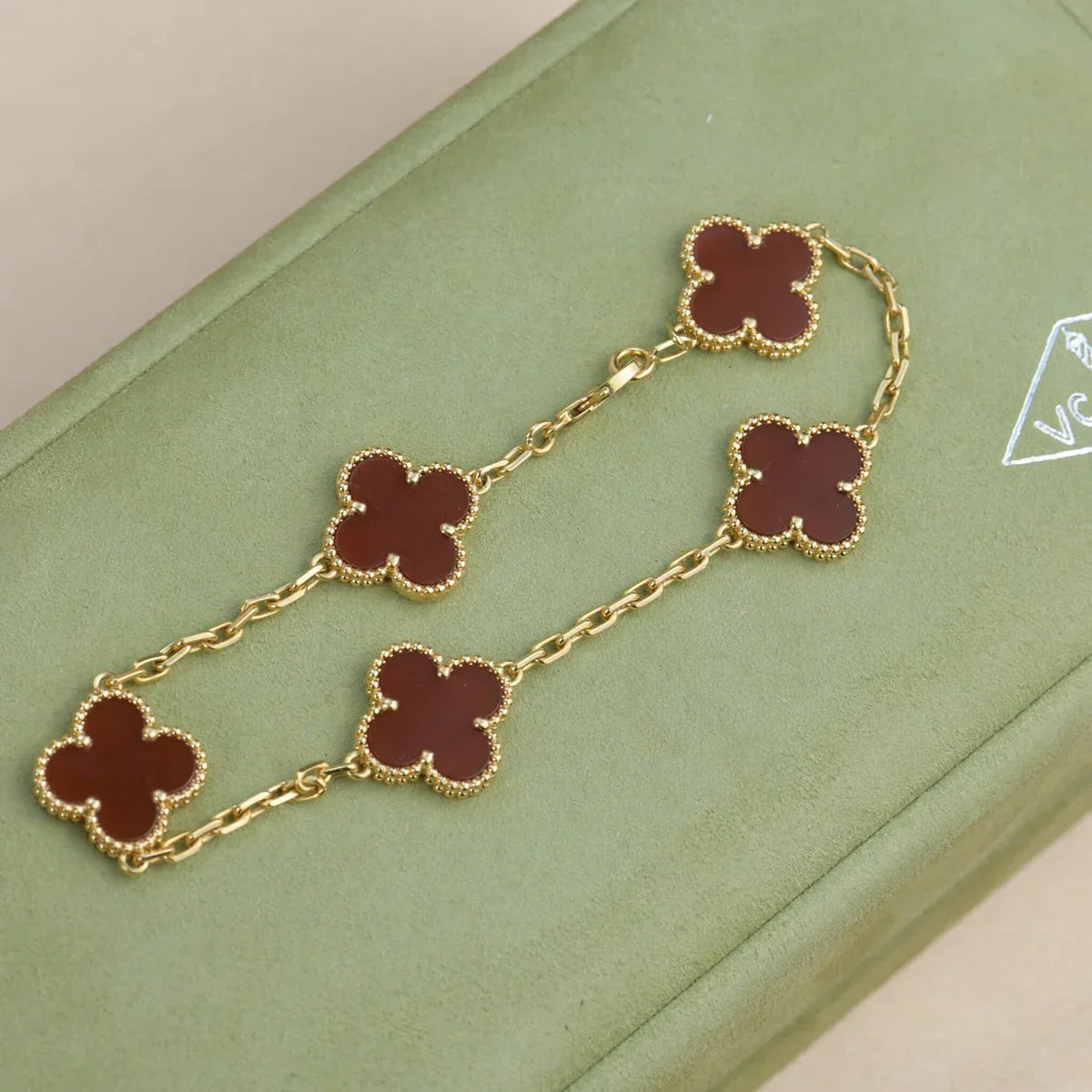 [AuraJewelry]New  CLOVER 5 MOTIF RED CORNELIAN BRACELET COLLECTION