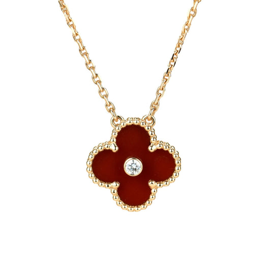 ¡®AuraJewelry¡¯CLOVER 15MM DIAMOND CARNELIAN NECKLACE