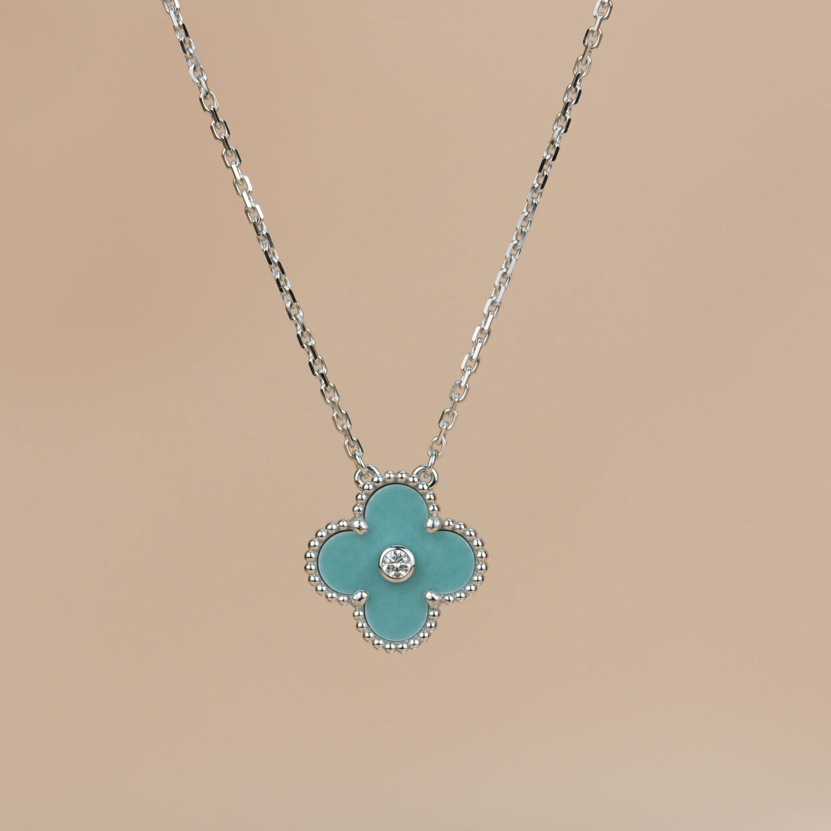 ¡®AuraJewelry¡¯CLOVER 15MM DIAMOND SVRES PORCELAIN  NECKLACE SILVER