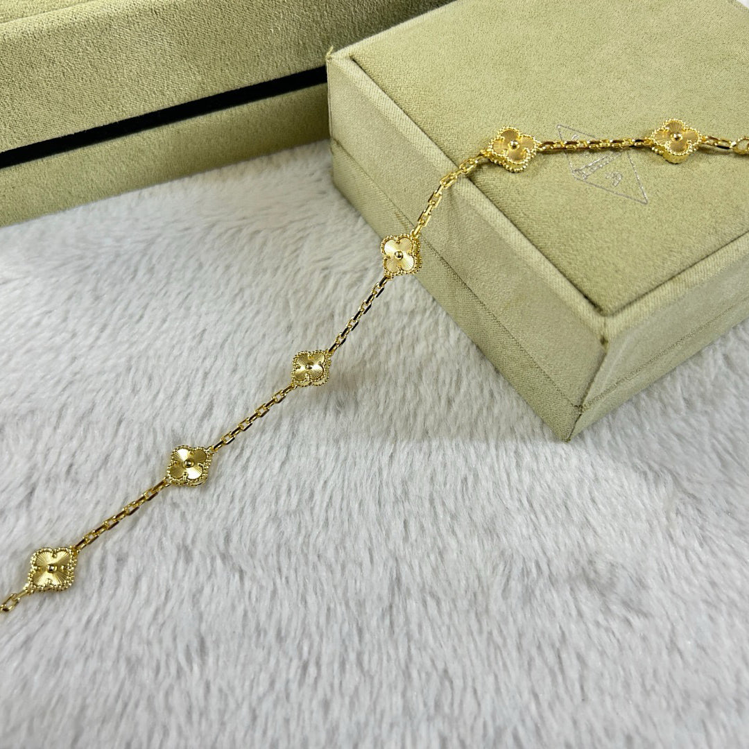 [AuraJewelry]New CLOVER 6 MOTIF DIAMOND BRACELET