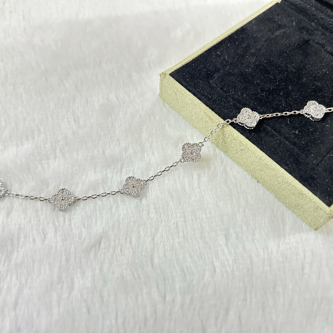 [AuraJewelry]New CLOVER 6 MOTIF DIAMOND BRACELET