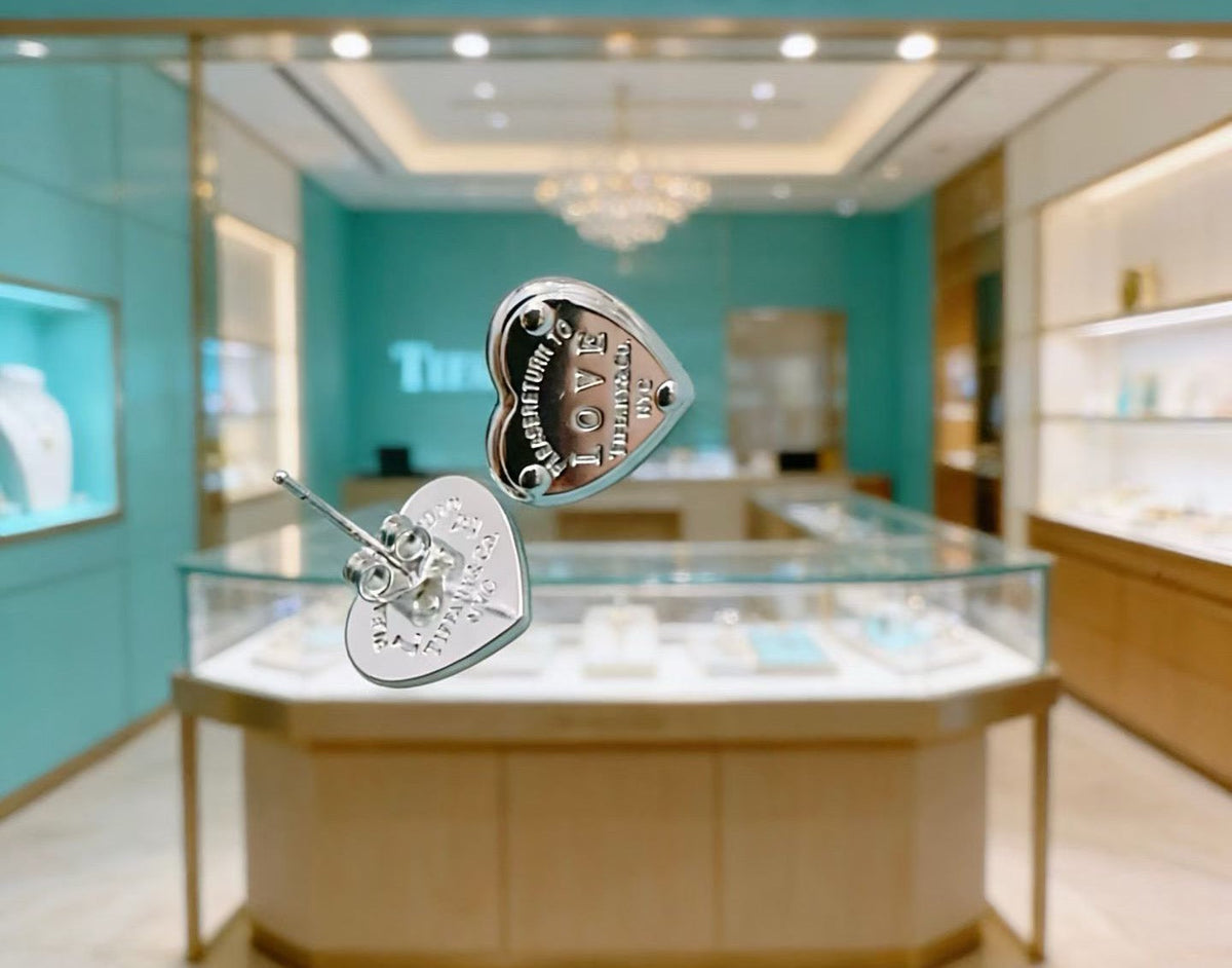 [AuraJewelry]New Heart-Shaped Stud Earrings