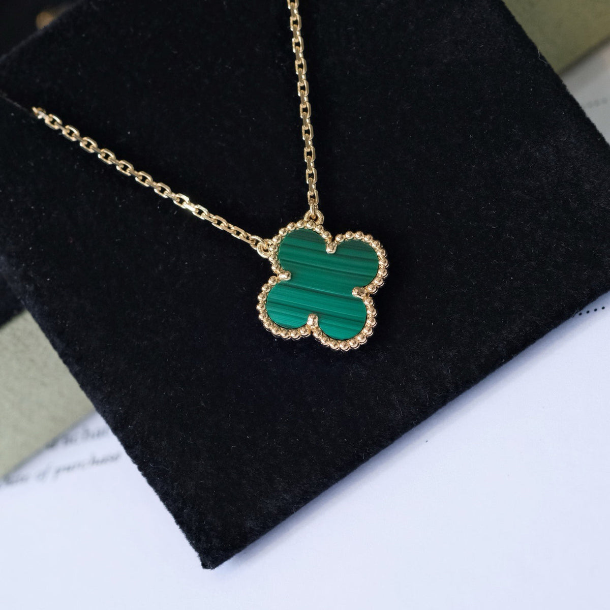 ¡®AuraJewelry¡¯CLOVER 15MM MALACHITE SINGLE FLOWER  NECKLACE