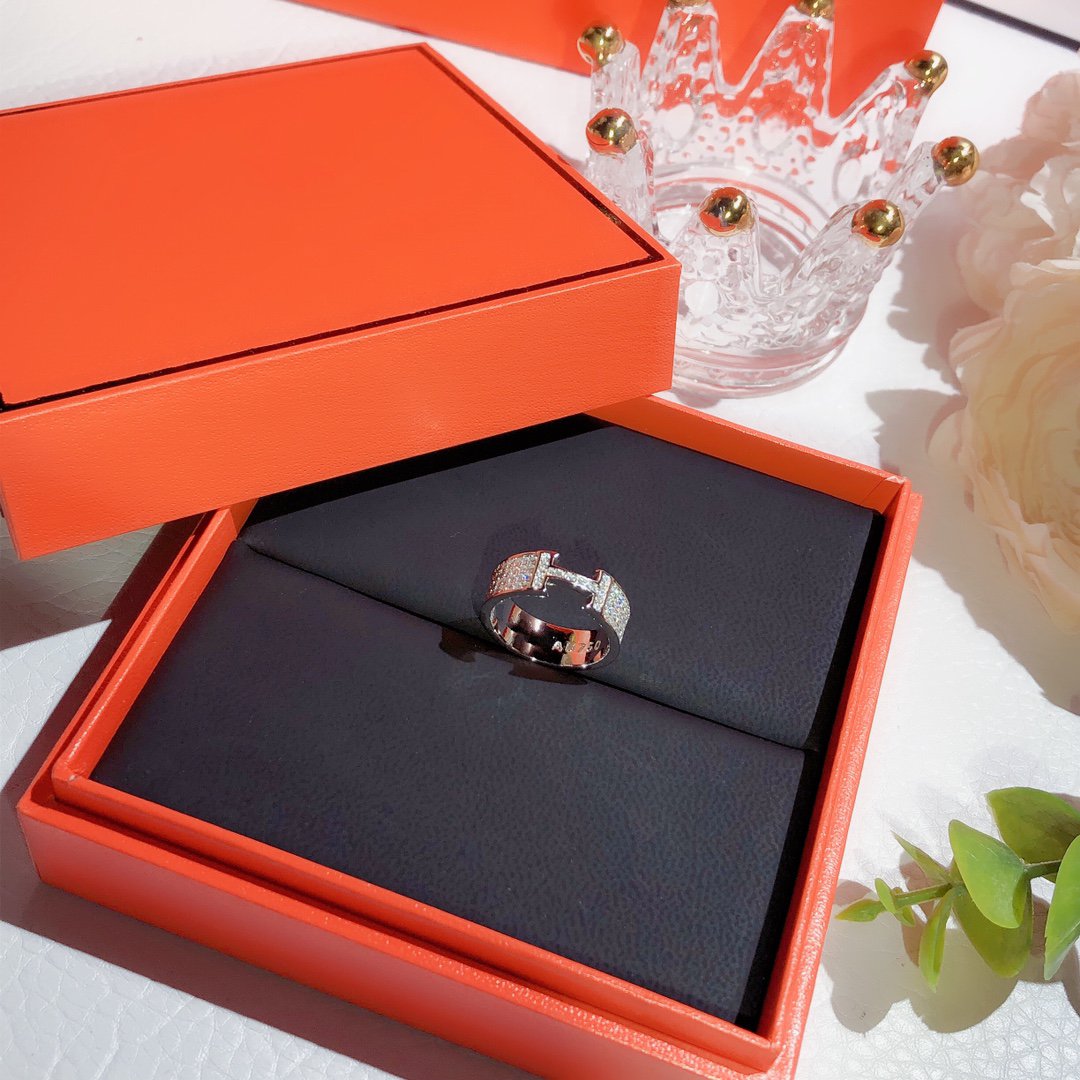 ¡®AuraJewelry¡¯H RING FULL DIAMOND