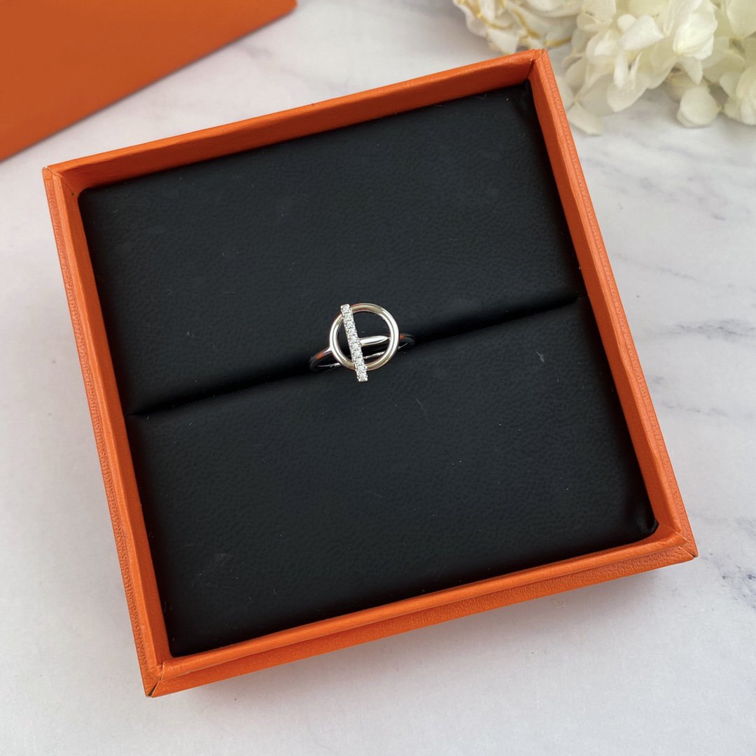 ¡®AuraJewelry¡¯ECHAPPEE RING DIAMOND