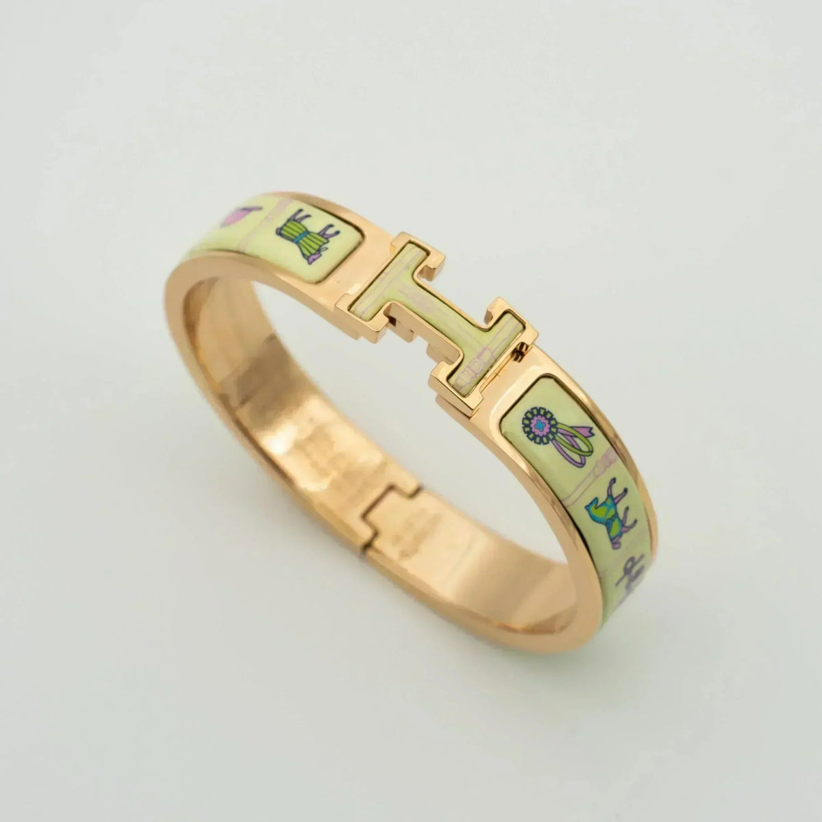 ¡®AuraJewelry¡¯H PINK GOLD BRACELET CREAM CERAMIC