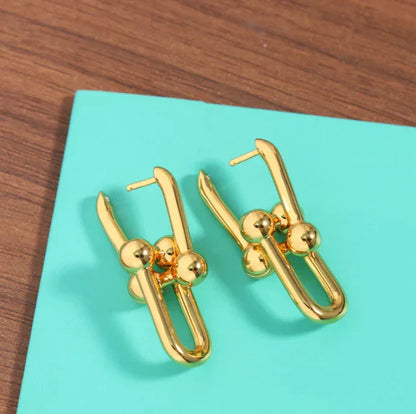 [AuraJewelry]TF HORSESHOE BUCKLE EARRINGS