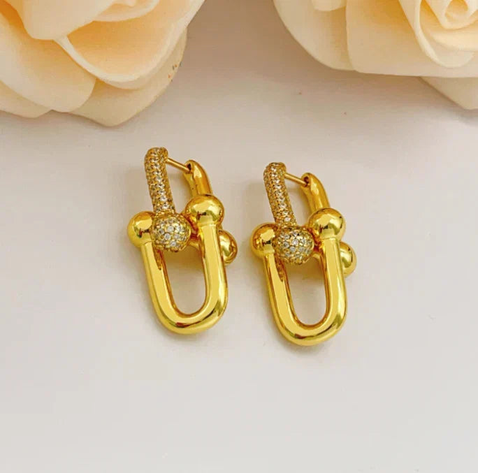 [AuraJewelry]TF HORSESHOE BUCKLE DIAMOND EARRINGS