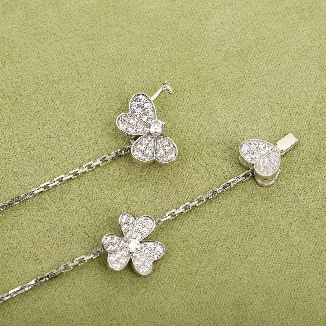 ¡®AuraJewelry¡¯FRIVOLE SILVER 9 FLOWERS NECKLACE
