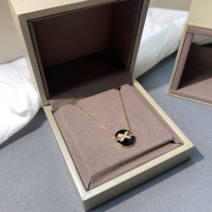 ¡®AuraJewelry¡¯JEUX DE PINK GOLD DIAMOND NECKLACE