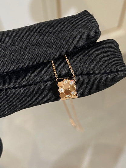 ¡®AuraJewelry¡¯BEE LOVE DIAMOND NECKLACE