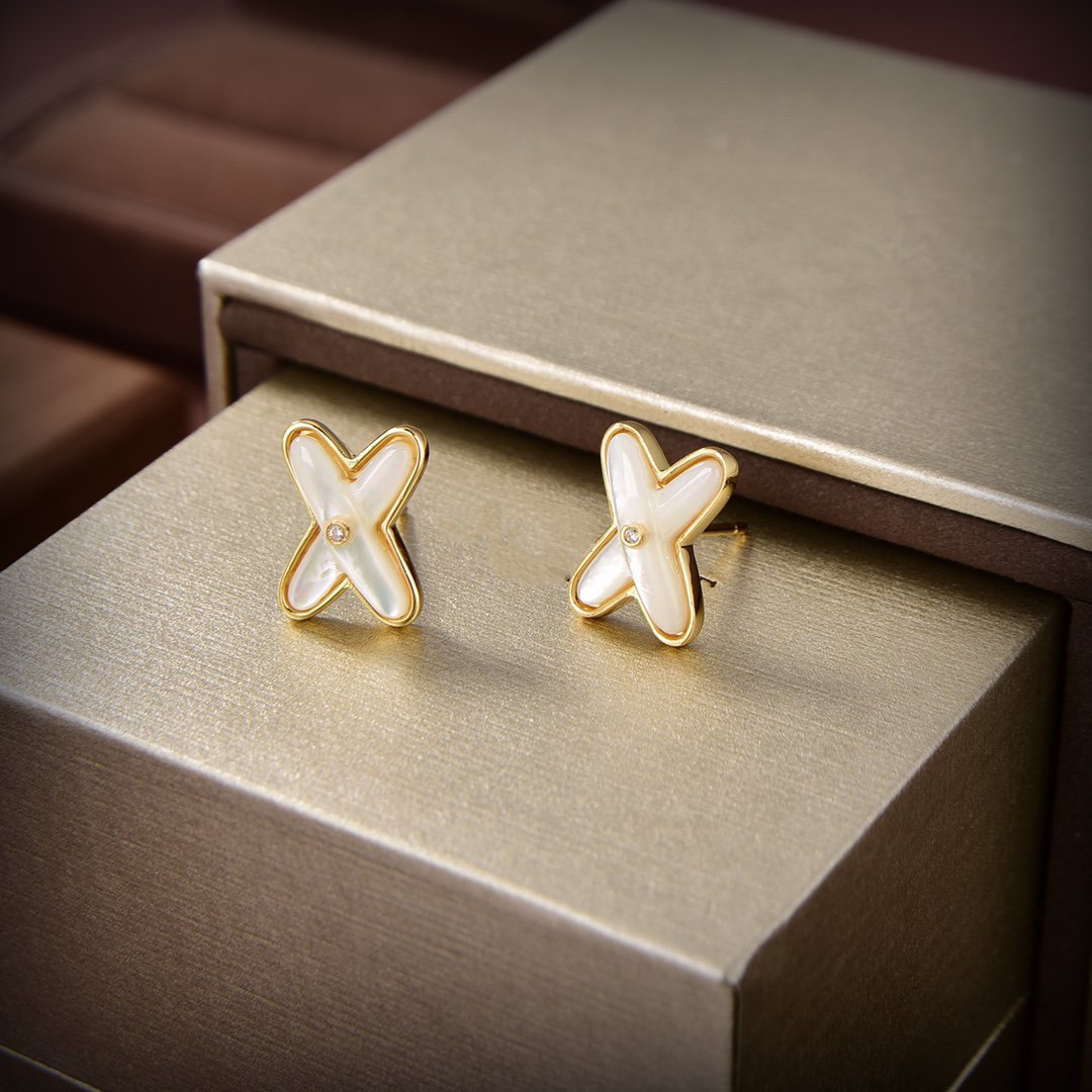¡®AuraJewelry¡¯JEUX DE WHITE MOP GOLD DIAMOND EARRINGS