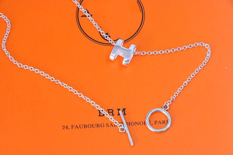 ¡®AuraJewelry¡¯HM NECKLACE H LETTER OVAL SERIES