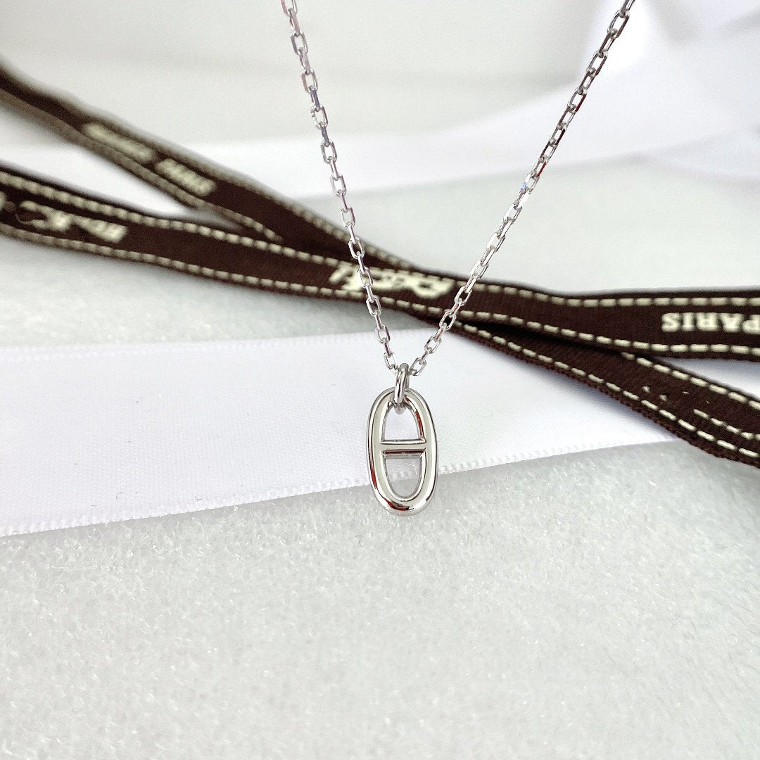 ¡®AuraJewelry¡¯HM PIG NOSE NECKLACE