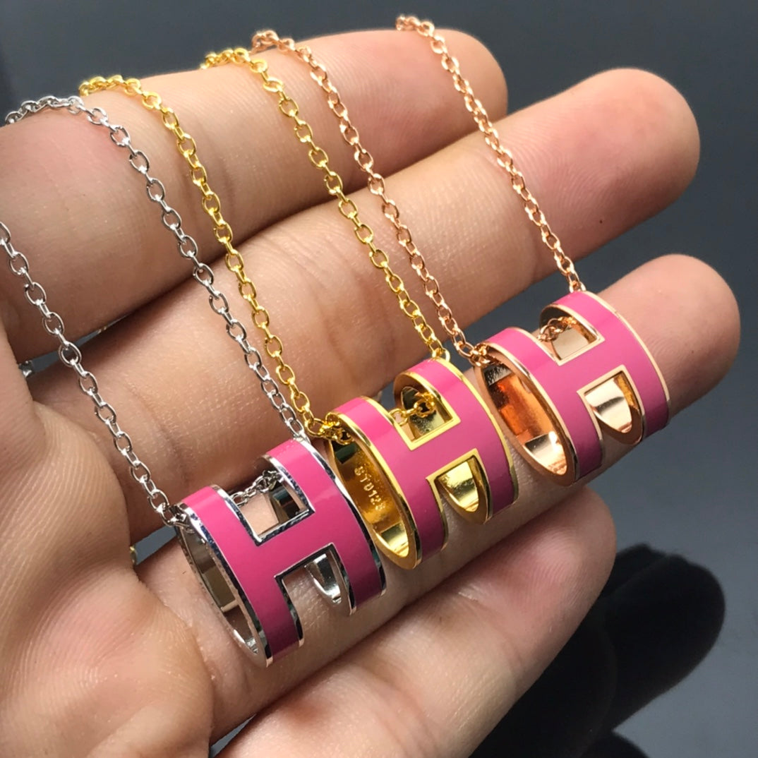 ¡®AuraJewelry¡¯H NECKLACE PINK