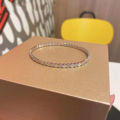 ¡®AuraJewelry¡¯BEE LOVE SILVER DIAMOND BRACELET