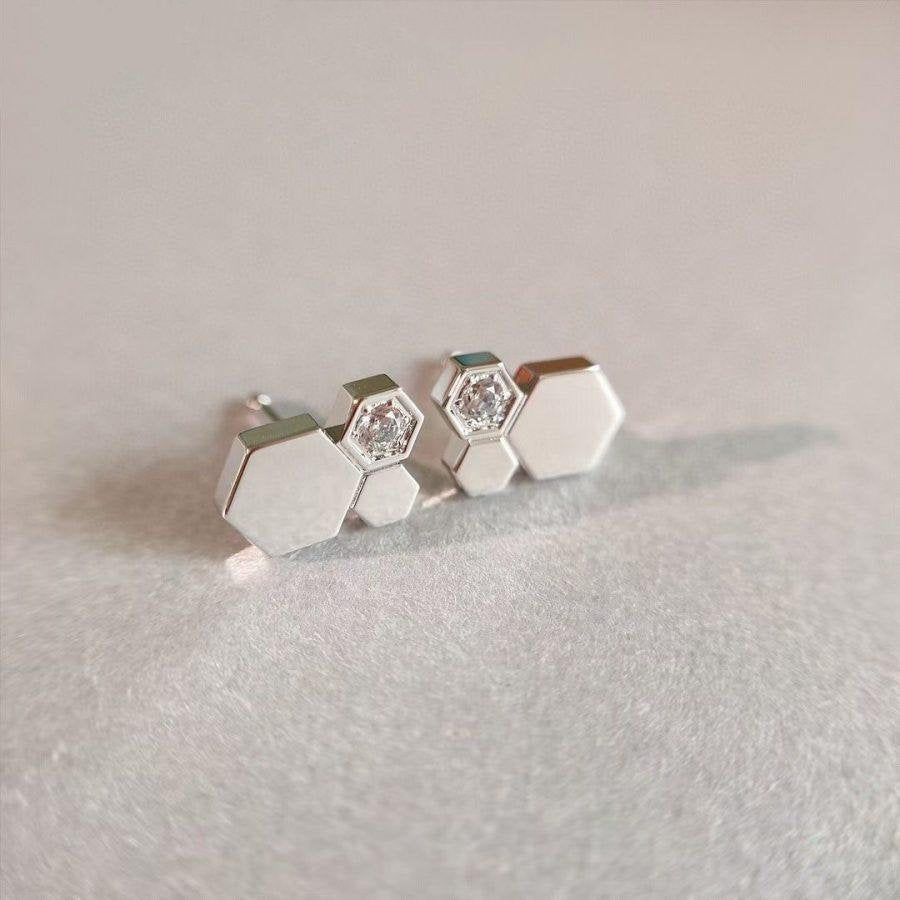 ¡®AuraJewelry¡¯BEE LOVE SILVER DIAMOND EARRINGS