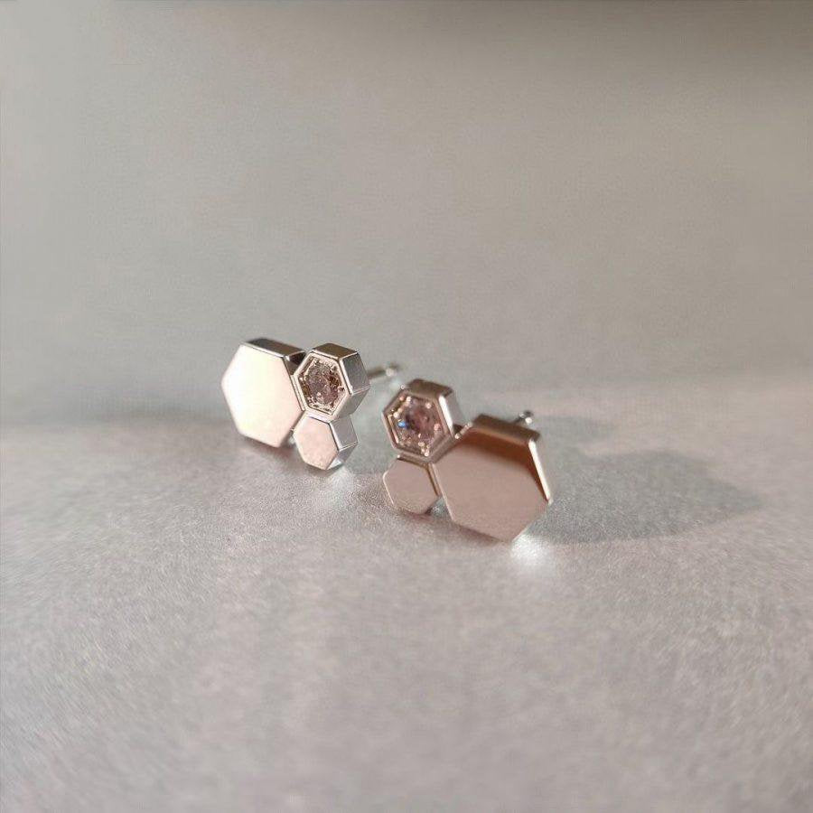 ¡®AuraJewelry¡¯BEE LOVE SILVER DIAMOND EARRINGS