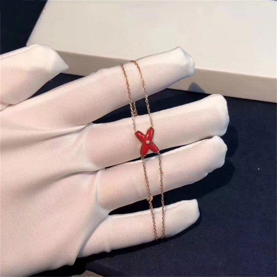¡®AuraJewelry¡¯JEUX BRACELET CARNELIAN PINK GOLD 1 DIAMOND