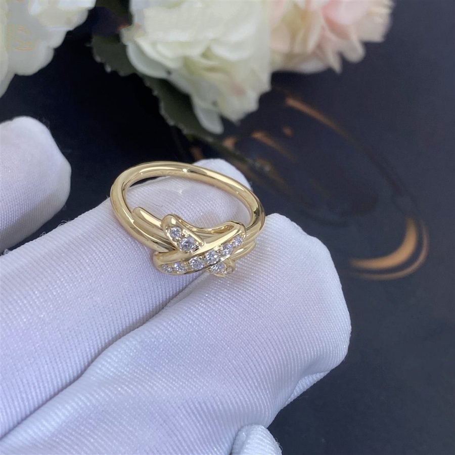 ¡®AuraJewelry¡¯JEUX DE GOLD DIAMOND RING