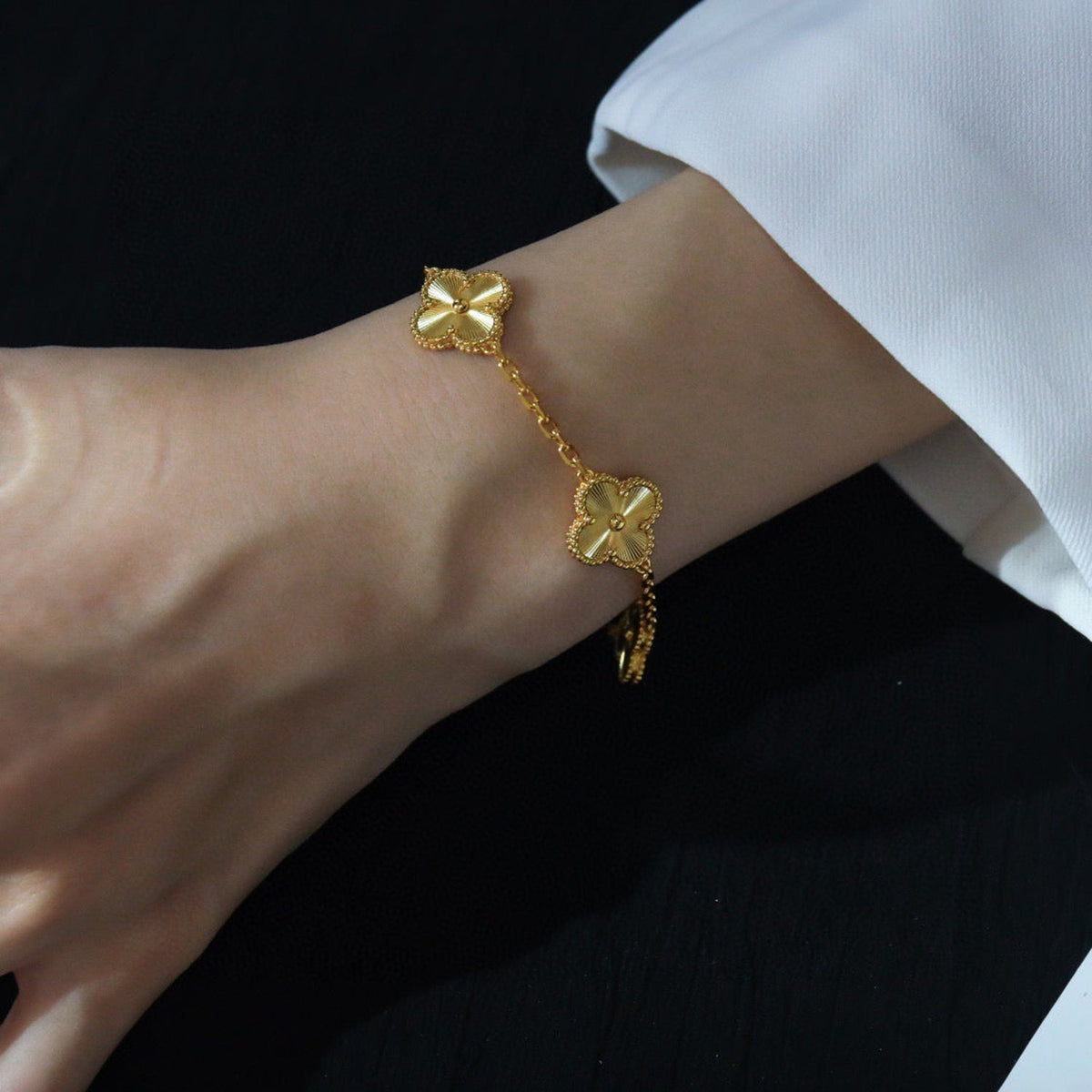 [AuraJewelry]New  CLOVER 5 MOTIF LASER BRACELET COLLECTION