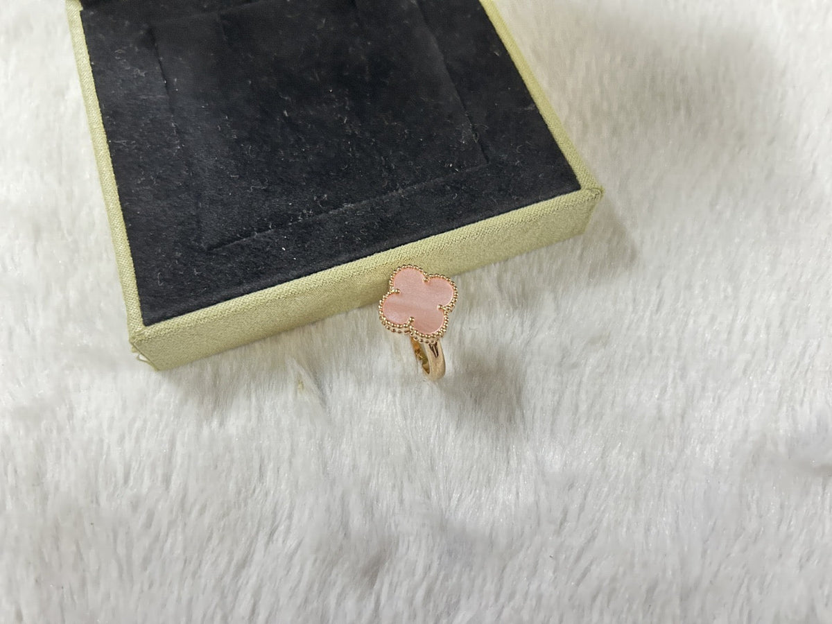 [AuraJewelry]Pink Clover Ring
