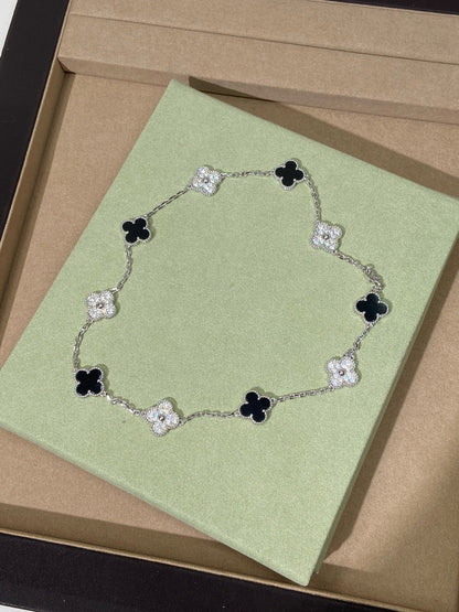 [AuraJewelry] Four-Leaf Clover Ten Elements Panda Diamond Silver Necklace
