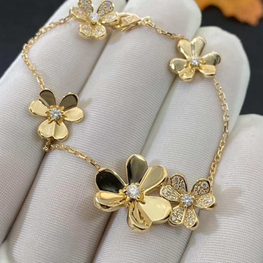 ¡®AuraJewelry¡¯FRIVOLE GOLD 5 FLOWERS BRACELET