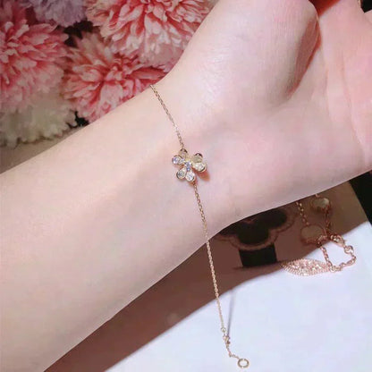 ¡®AuraJewelry¡¯FRIVOLE GOLD FLOWER DIAMOND BRACELET