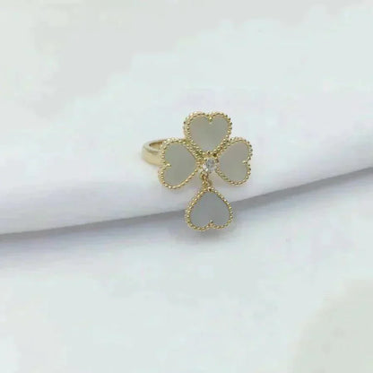 ¡®AuraJewelry¡¯SWEET CLOVER WHITE MOP RING