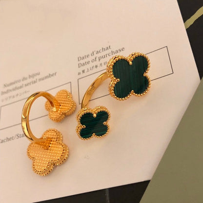 ¡®AuraJewelry¡¯CLOVER BETWEEN THE FINGER RING