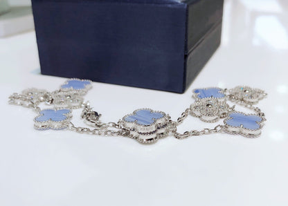 ¡®AuraJewelry¡¯CLOVER 10 MOTIFS CHALCEDONY DIAMONDS SILVER NECKLACE